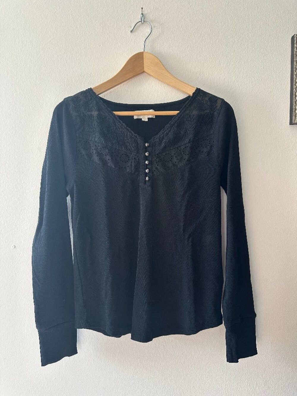 Women's Lucky Brand Long Sleeve Top with Button and Lace Details - Size L - NWOT